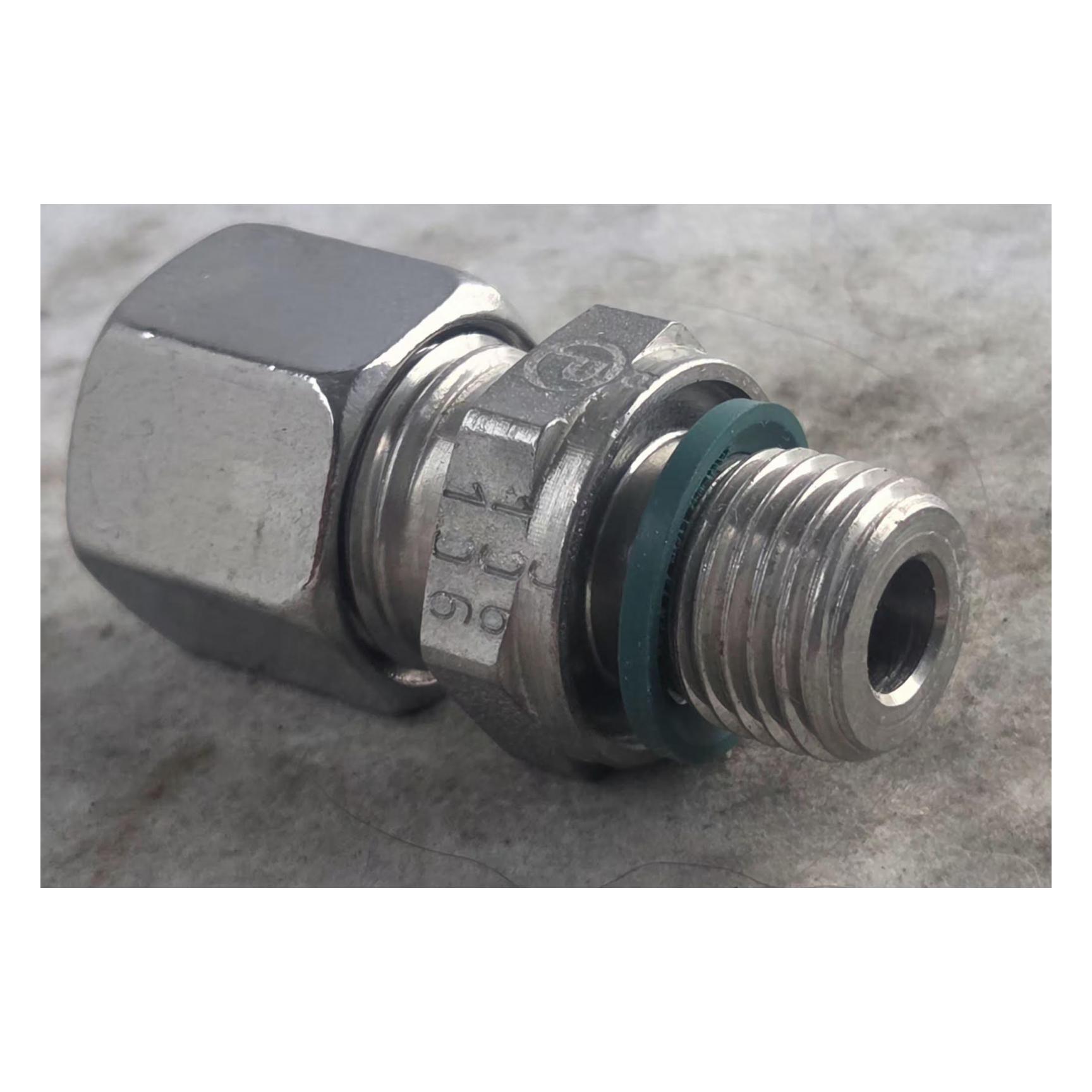EO Male stud connector