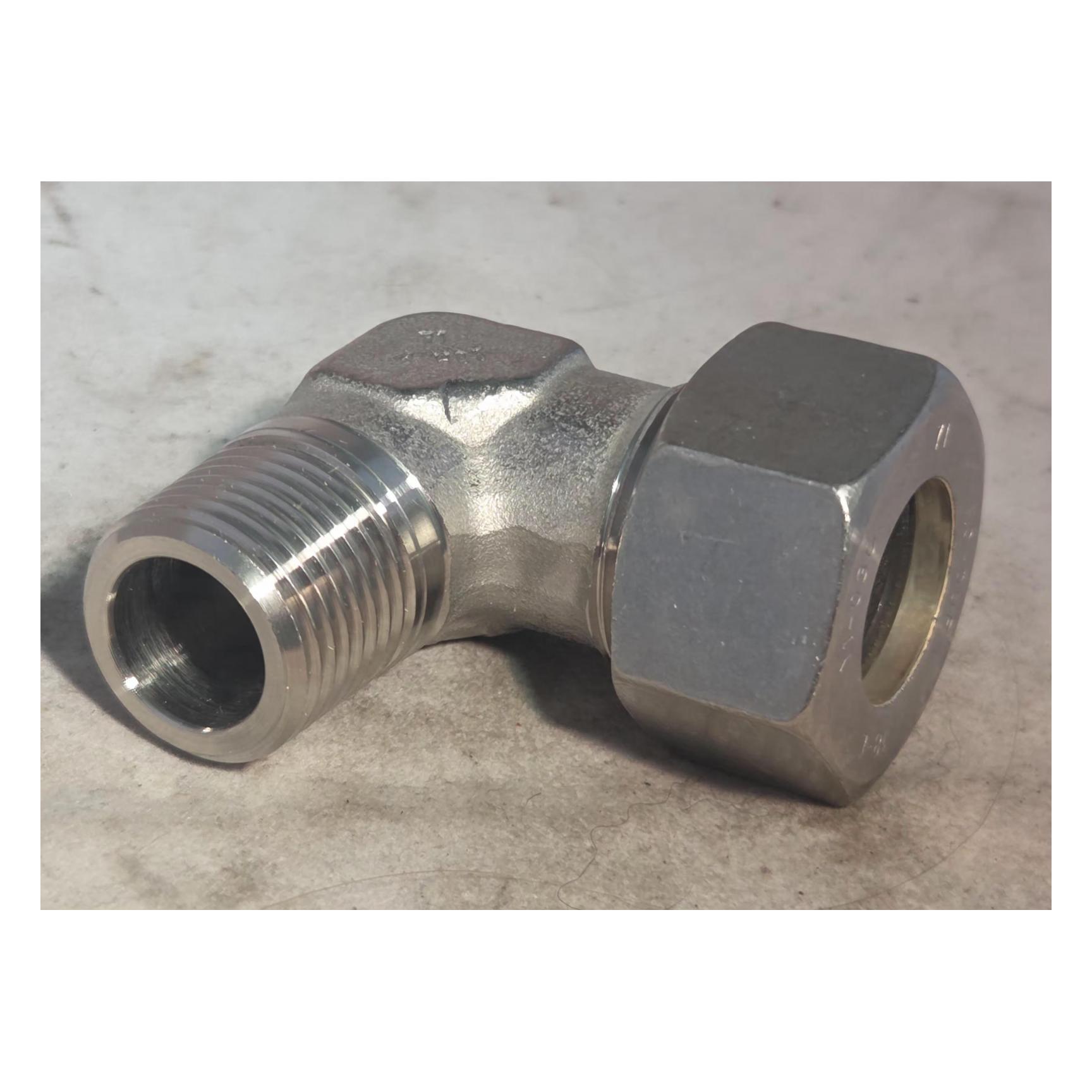 EO Male stud elbow
